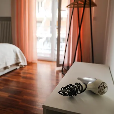 Aura Rent Of With Shared Kitchen * Bari