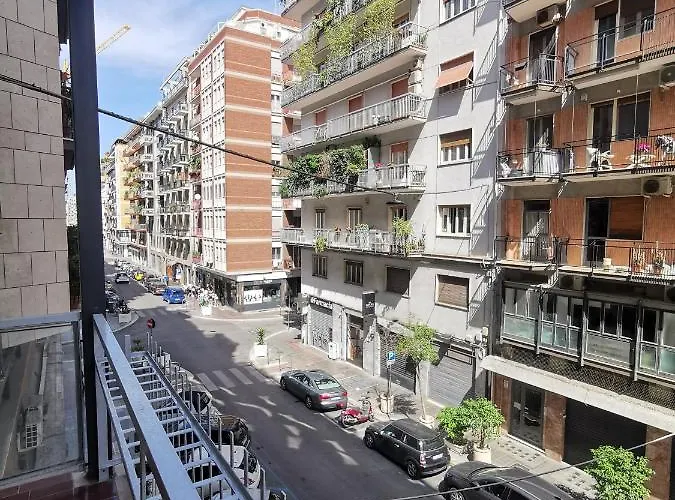 招待所 Aura Rent Of With Shared Kitchen 巴里